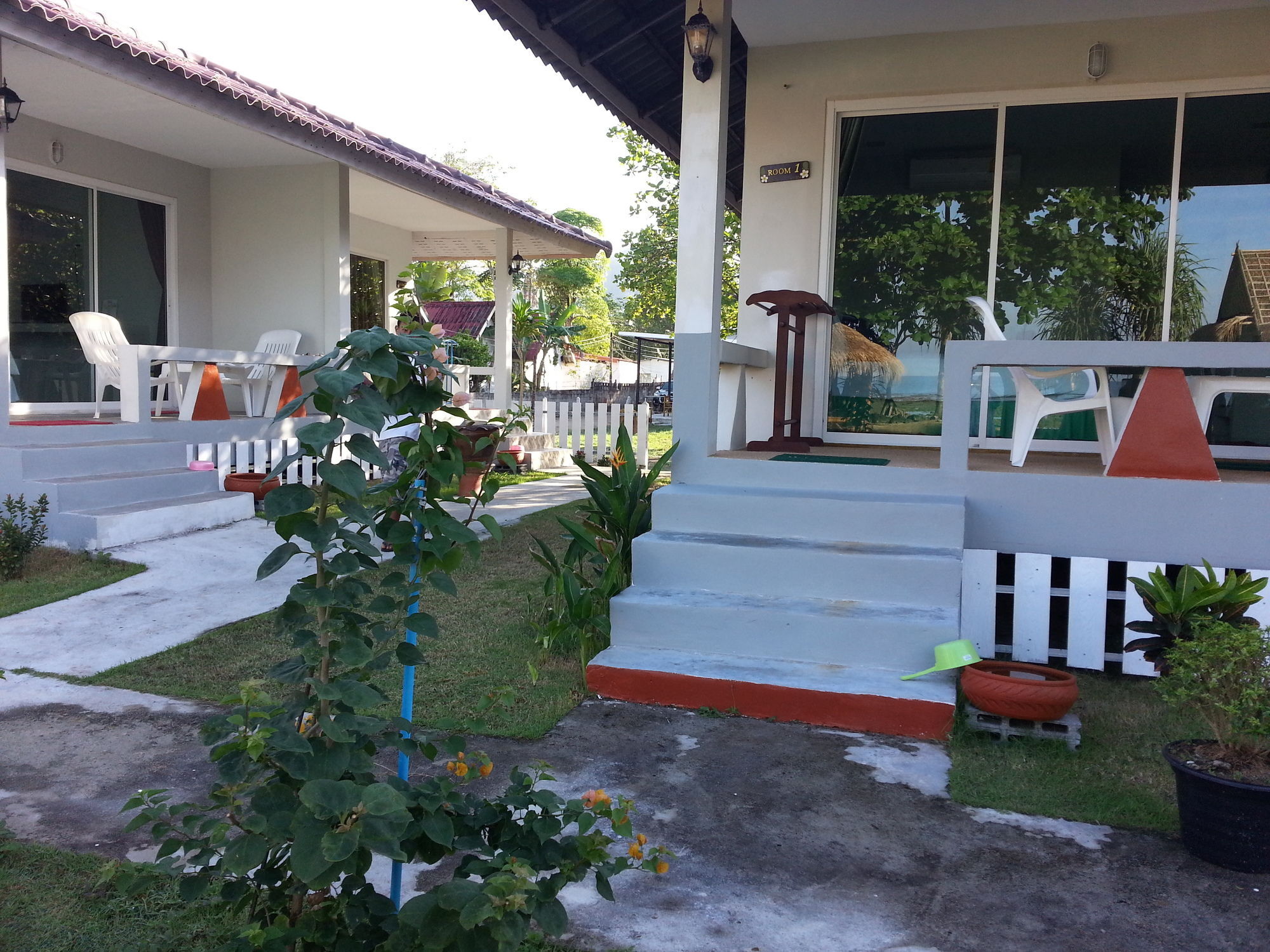 Lanta A&J Klong Khong Beach Koh Lanta Exterior photo